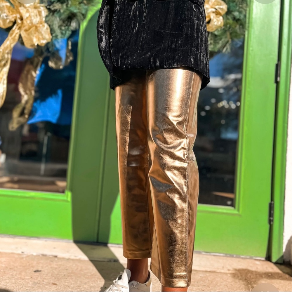 Gold Metallic Pants! Brand New! Size 29!!! Show stopper